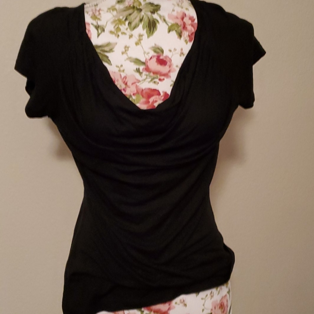 Bundle of two tops